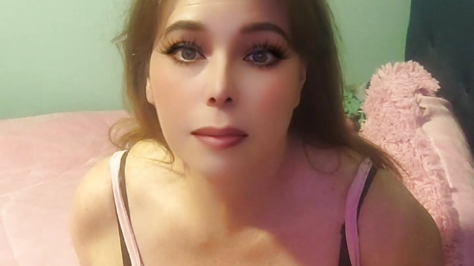 Acabando me de levantar - video by rubiii1972 cam model