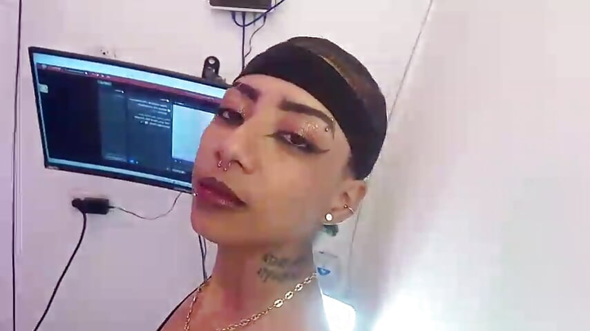 welcome to my room - video di baby_celeste modella di cam