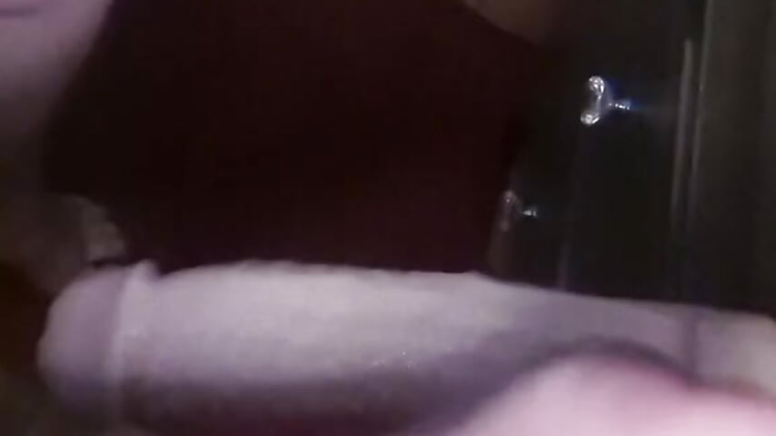 P.o.v footjob - video di JessDeviant modella di cam