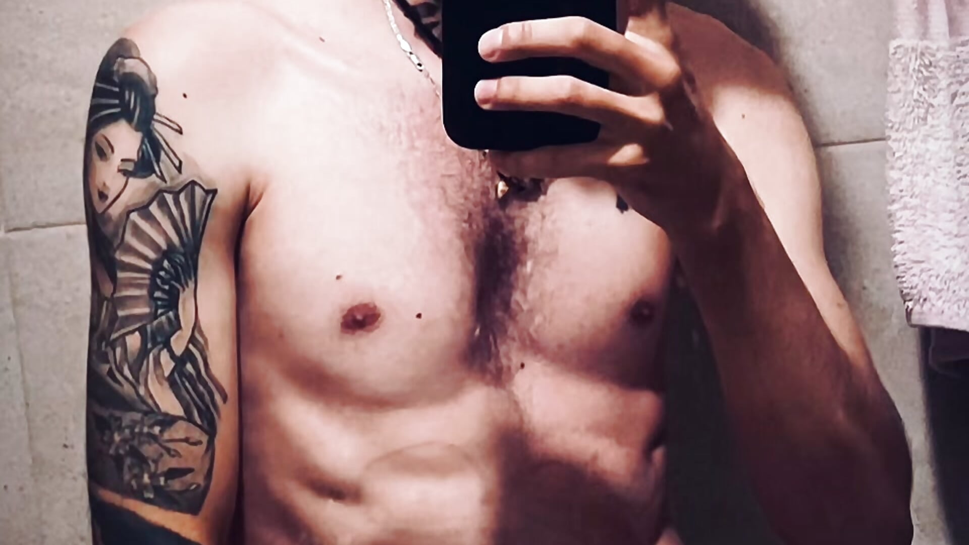 A bañarnos 😈🤷🏻‍♂️ - video by skinnycute07