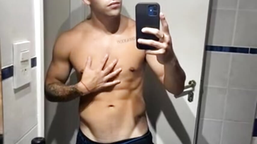 79383567283__EFDBD2D9-478F-4099-923A-BBB346A4917A - vídeo de federico3223 modelo de câmara