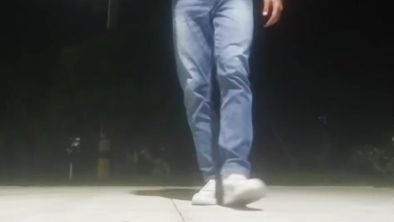 Vídeo em tendência de modelo na câmara crisstars 432