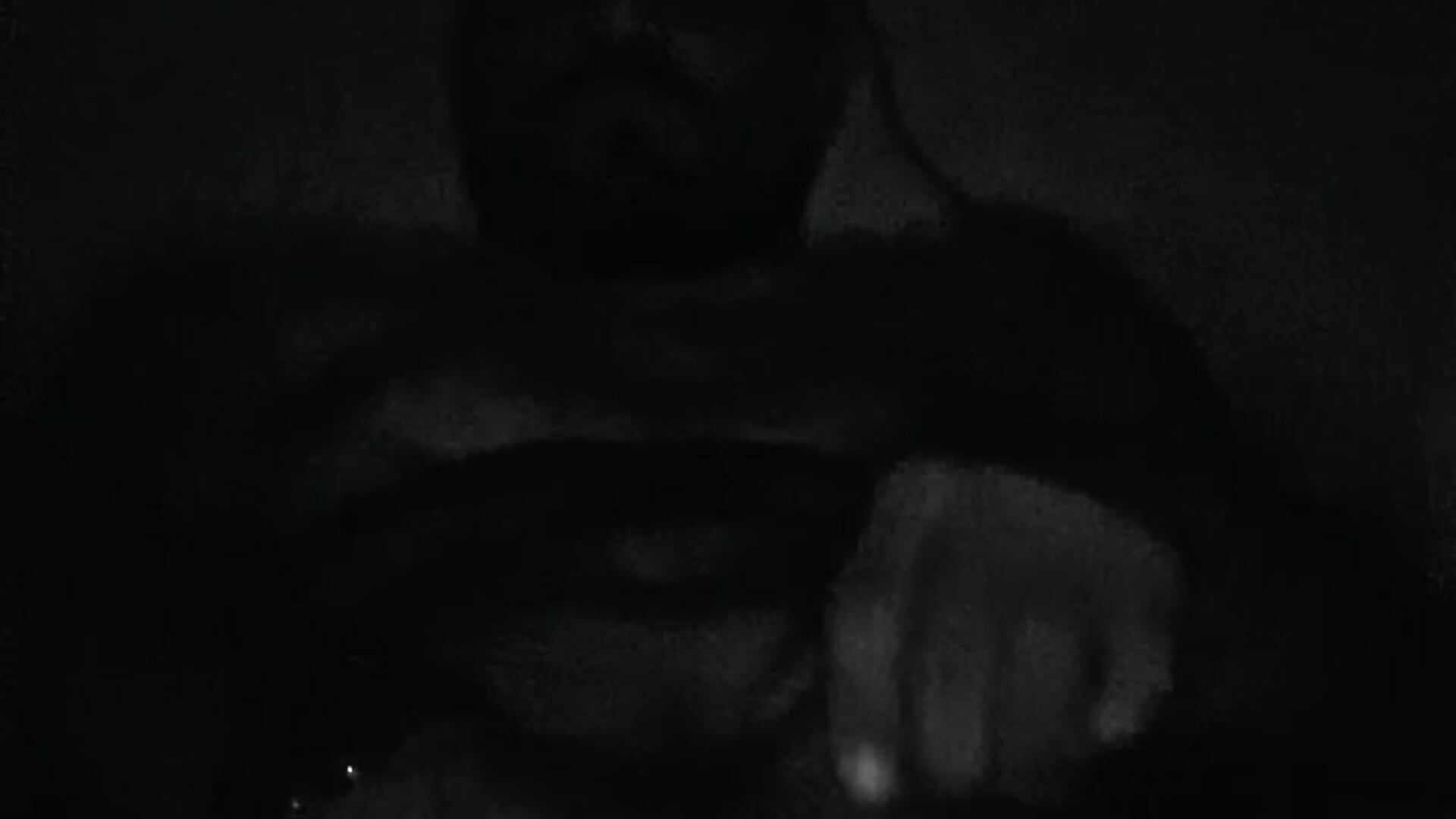 F3334F2E-E8EE-43AA-BAC0-3F61EEA4EE3E – video af jaareb04 cam-model