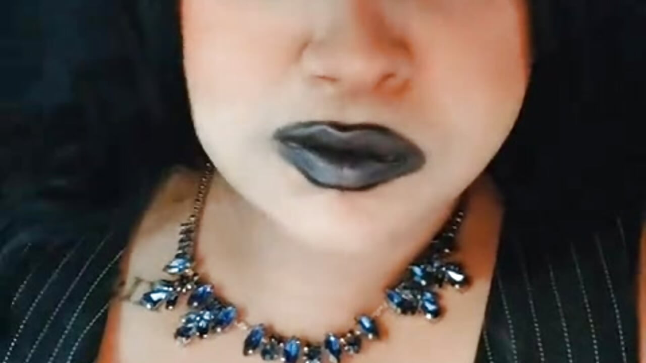 Pay Up Slave Boy! FINDOM TAXES - video di GoddessLorenaHotQueen modella di cam