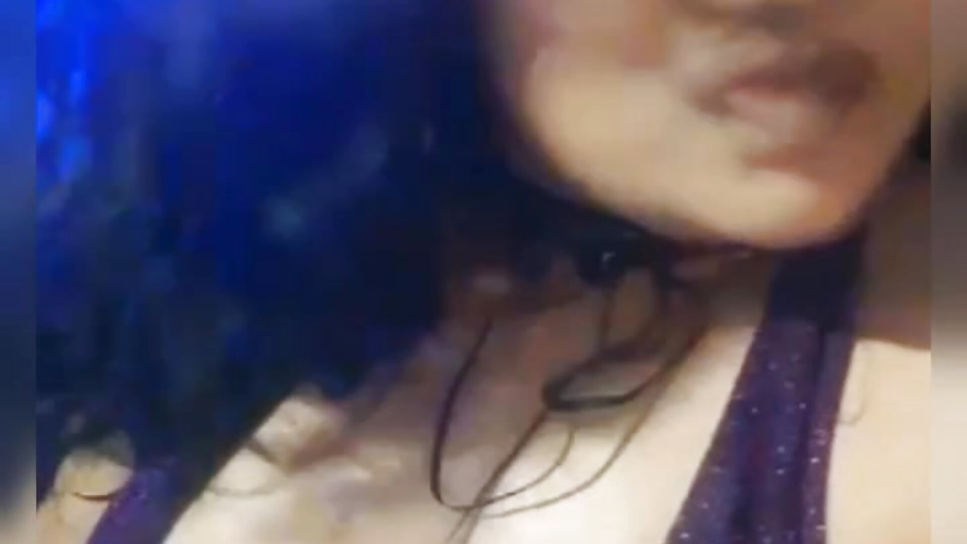 Fall Back To Your Knees Slave Boy – video modela na kameri GoddessLorena