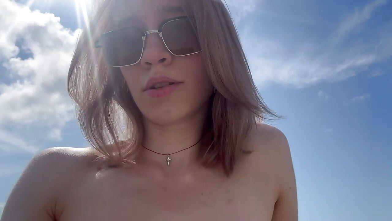 is your yacht there? – video af Ilsy_Merous cam-model