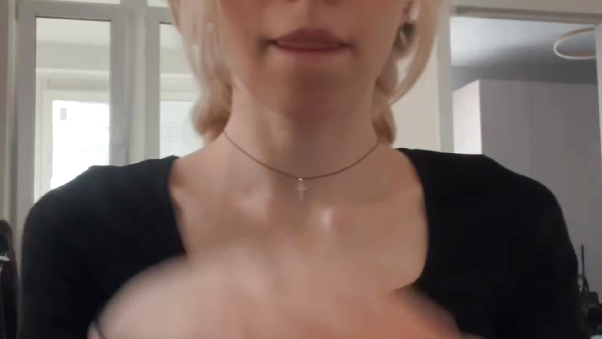 Cute pigtail - video av Ilsy_Merous cam-modell