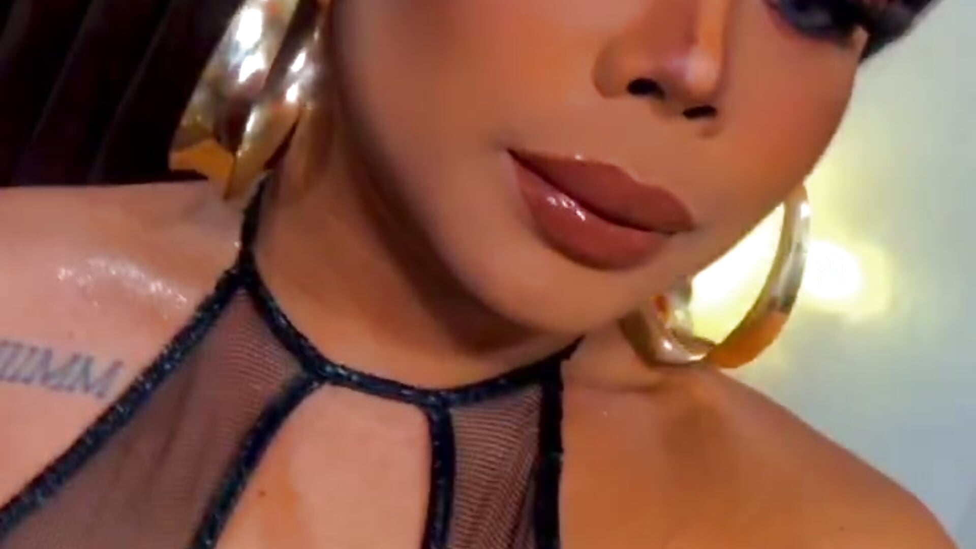 Lindsay - video by Exotic_Venuzx