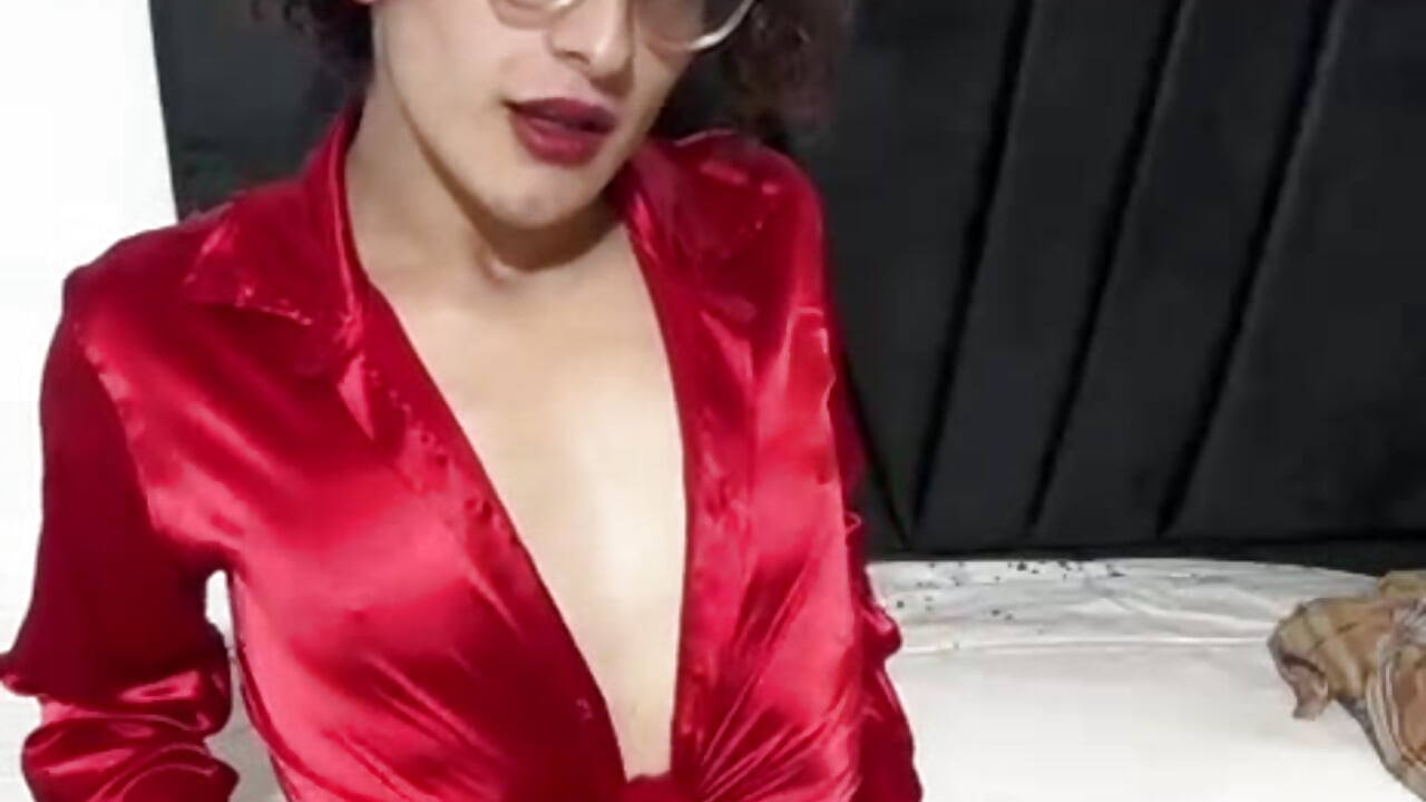 WhatsApp Video 2026-02-23 at 10,18,47 – видео вебкам-модели Maverick_angel