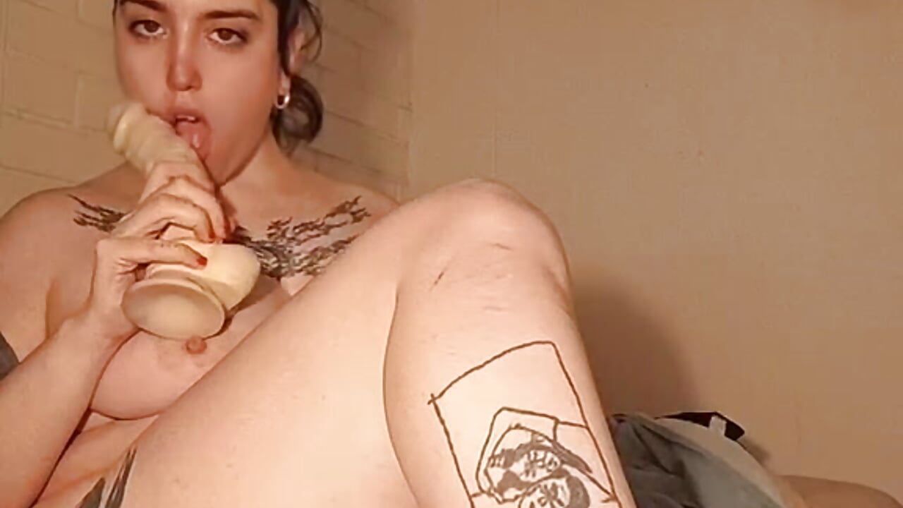Pensando fuerte❤️‍🔥 - vídeo de gattasromanxxe modelo de câmara