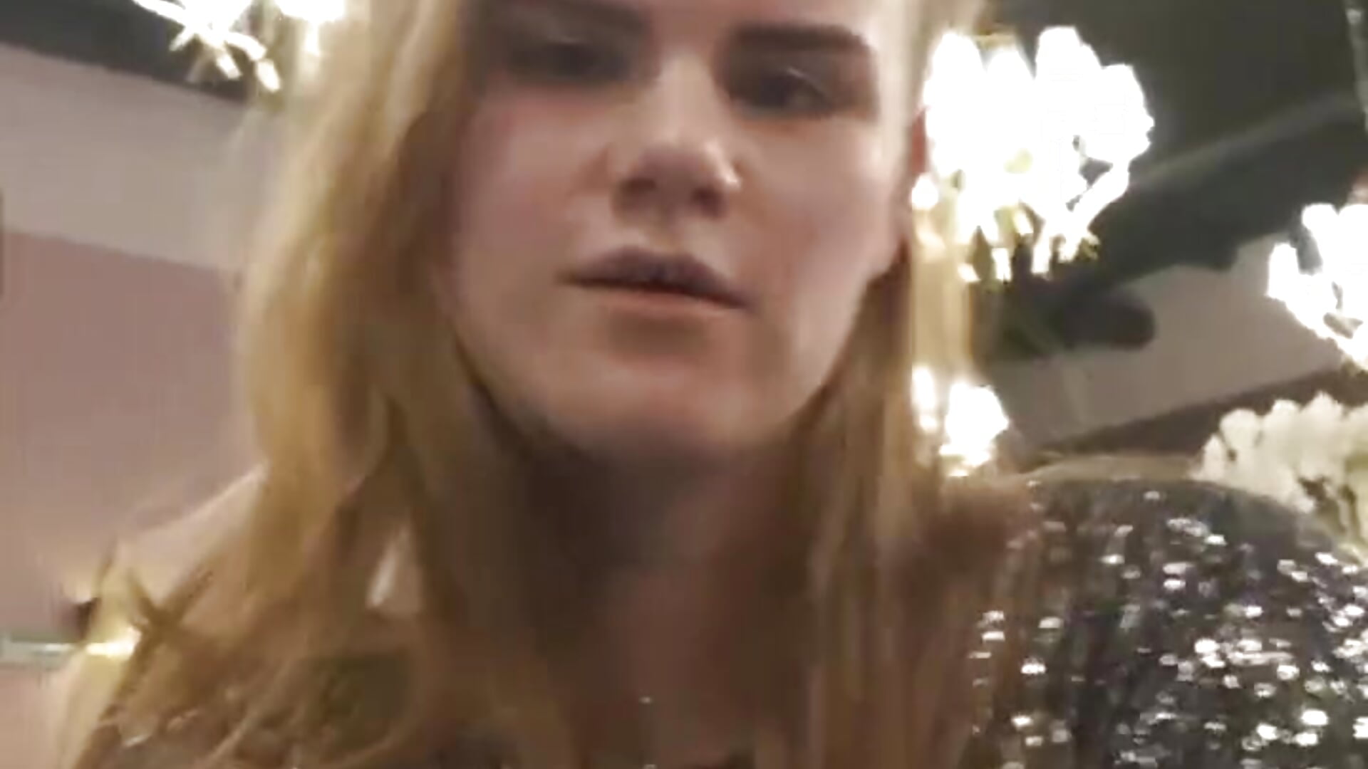 Me :3 – video modela na kameri ModestaColato