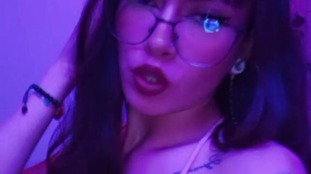 hay darling - วิดีโอโดย ladyskarlet โมเดลแคม