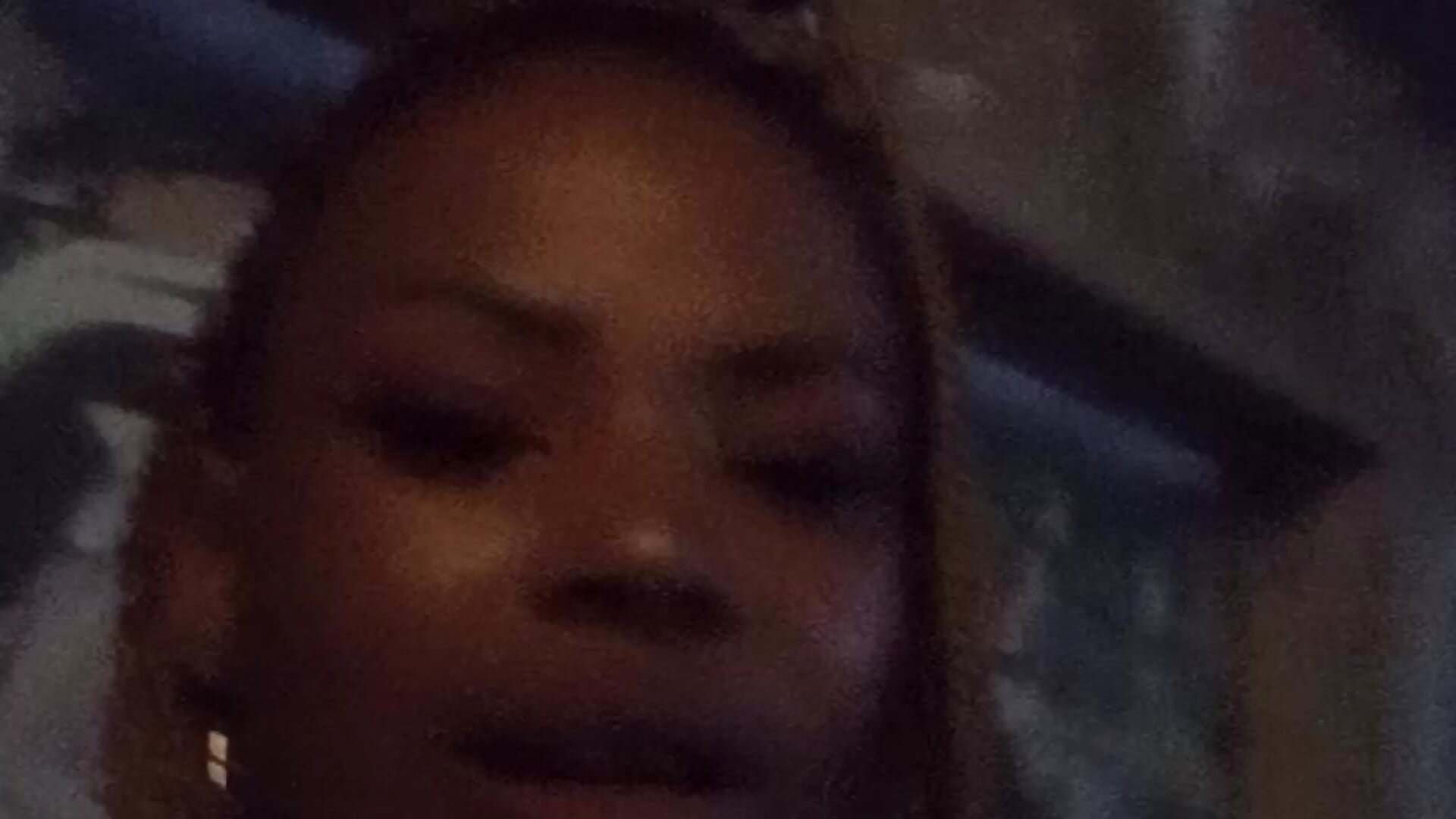 1000013107.mp4 - video oleh Cocolisiouss kamera model