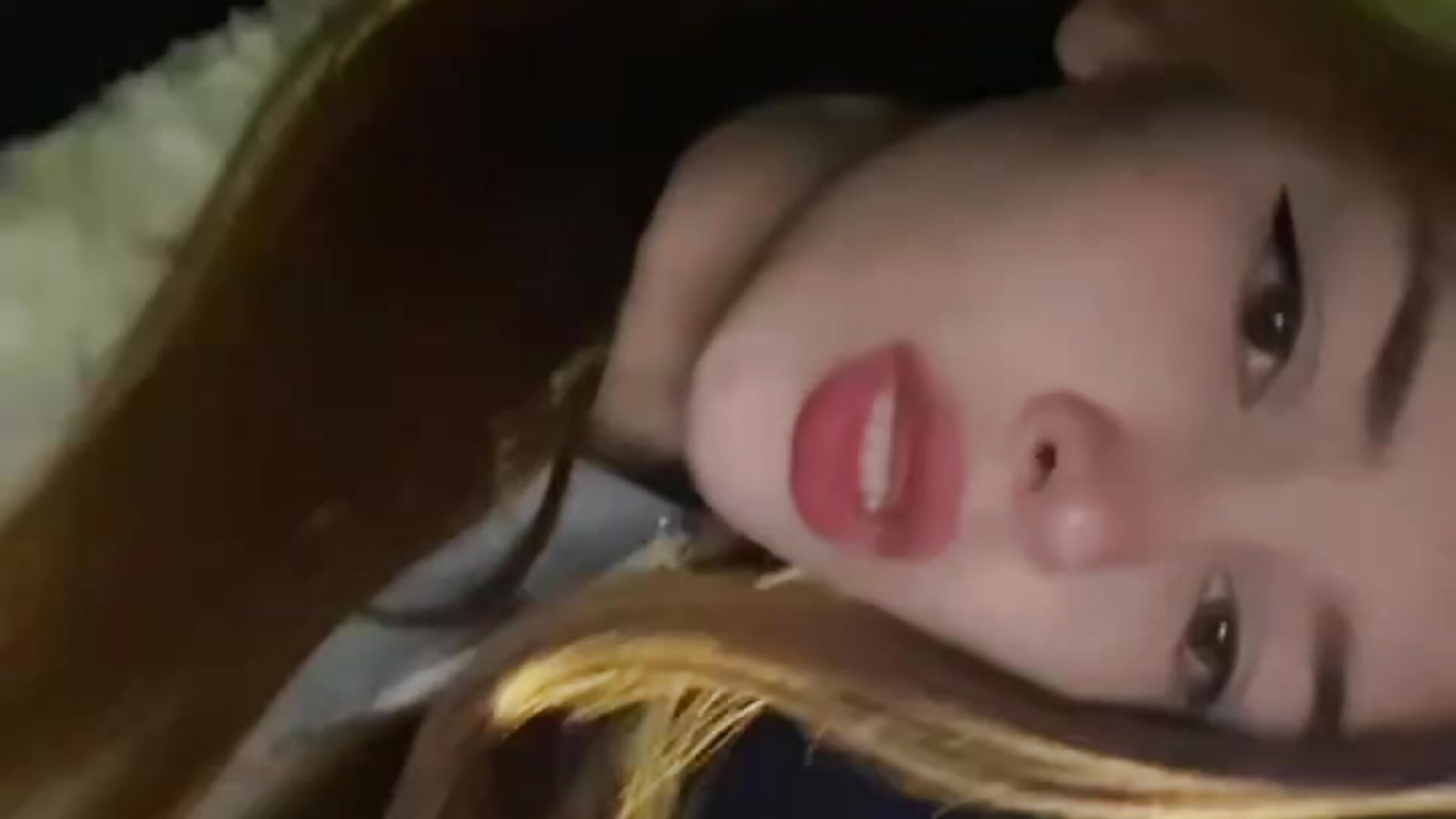 Night city! - vidéo du modèle de showcams JodiAwyie