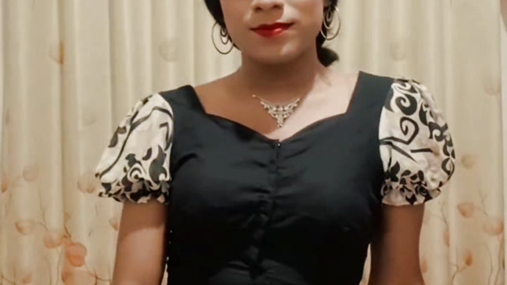 1000008817 - vídeo de Umariya20 modelo de câmara