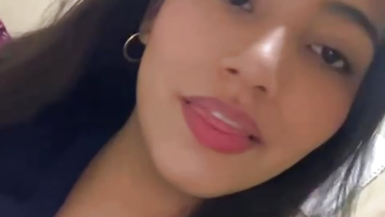 a uniform ♡ - video av Sexy_mia_outdoors cam-modell