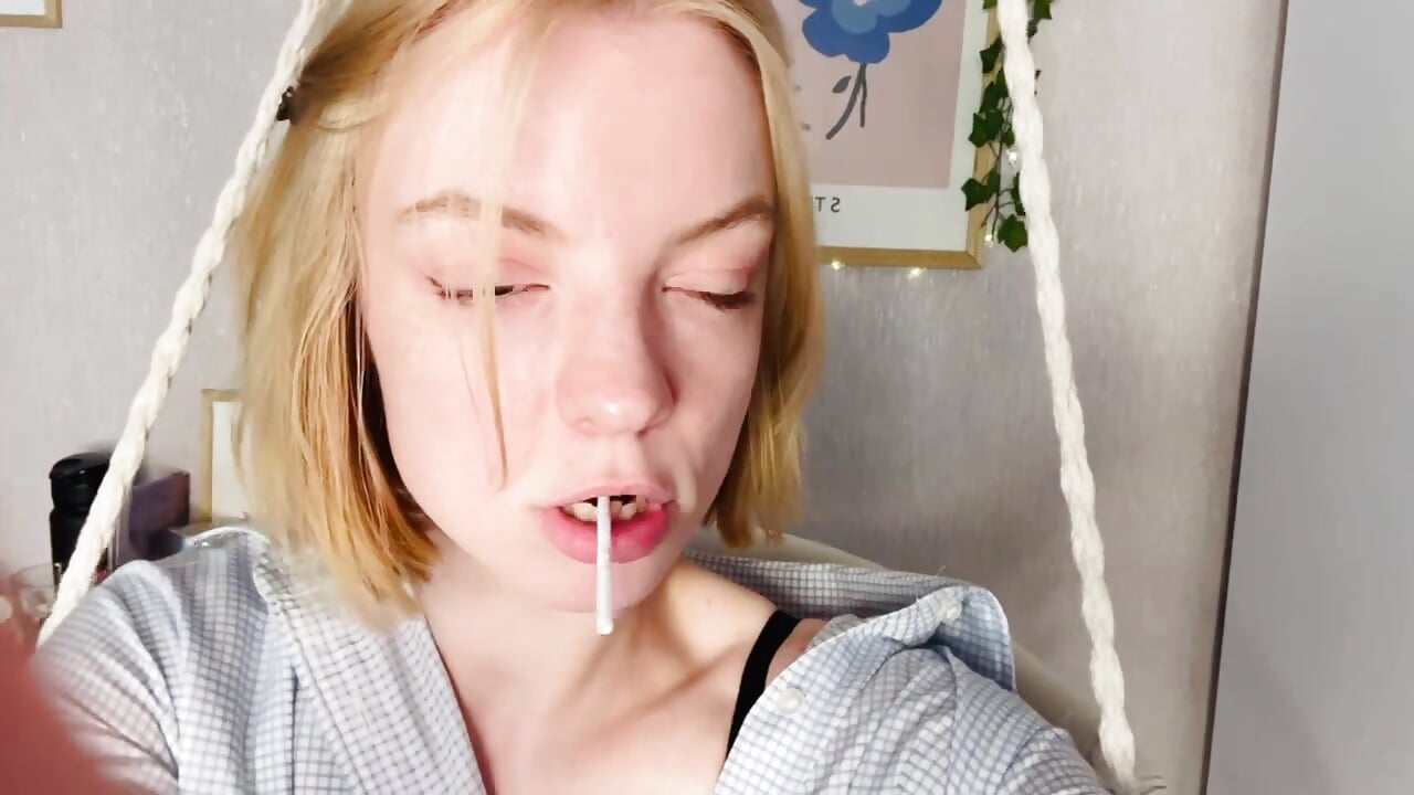 hmm – video od webkamerové modelky Marry_Sornatiko