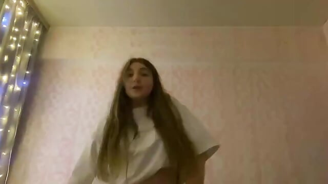 do you like looking at this body? - video by JanineThielman cam model