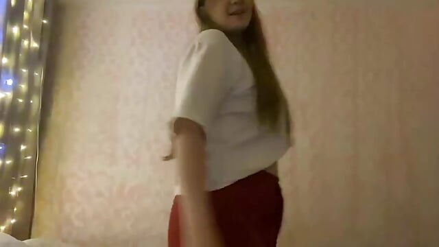 sexy dance for you) - video by JanineThielman cam model