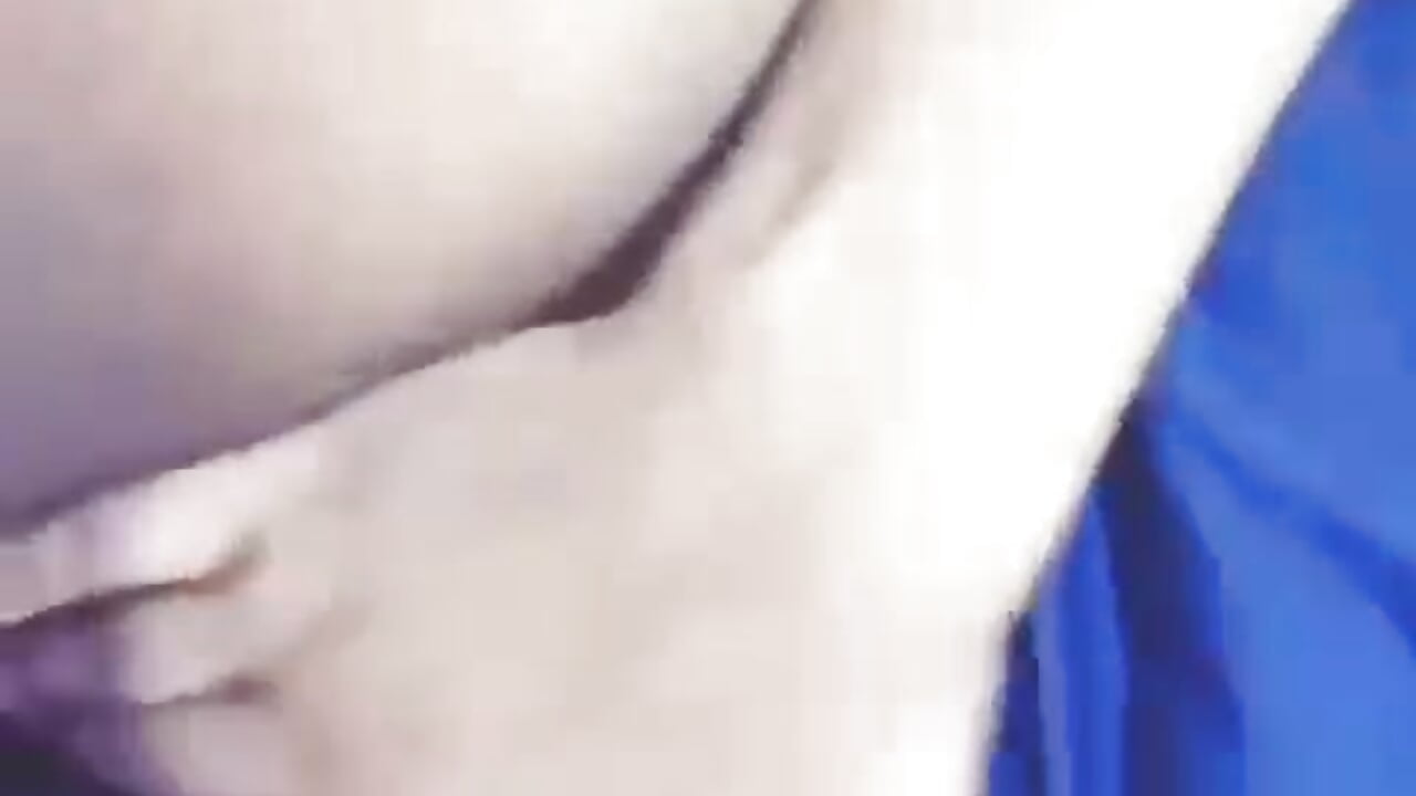 Playing with Pussy - video by Queen-miyasi