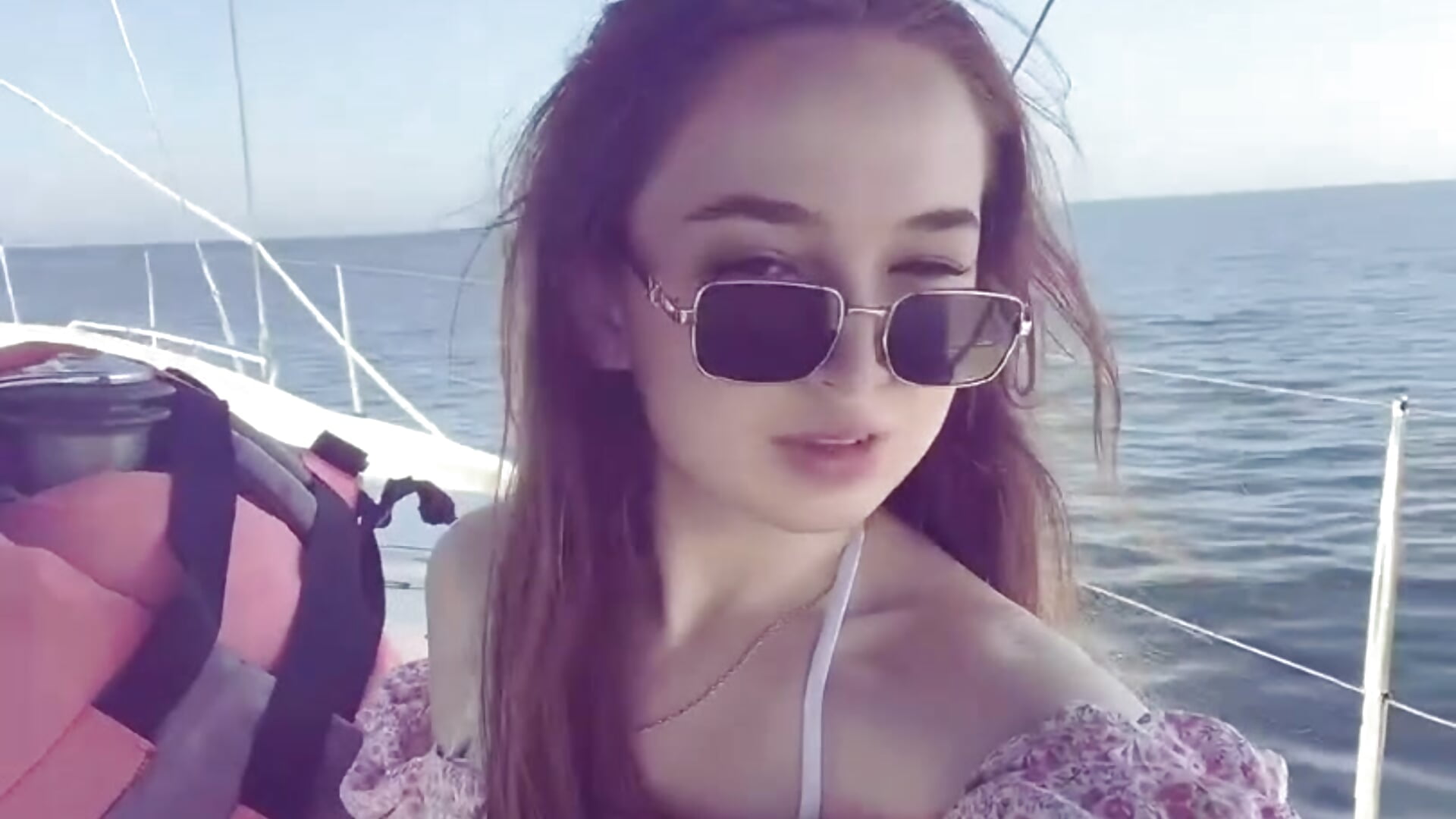 Sailing on the sea - video by Hanna__Montanna cam model