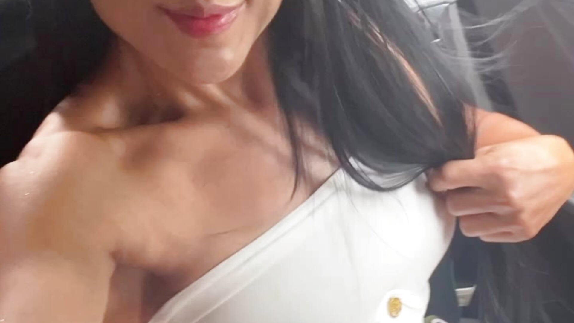 Happy girl 💐 – video od webkamerové modelky Tiffanyy_Lam