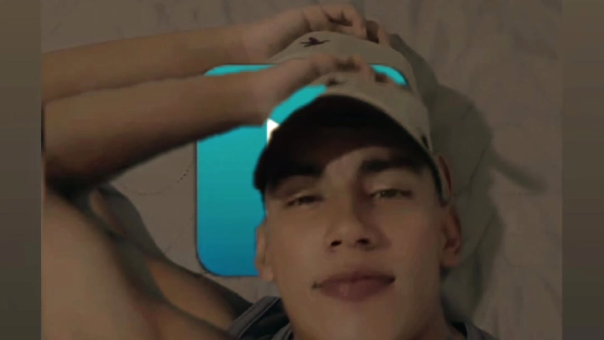 MORENO – видео вебкам-модели Noahfox19