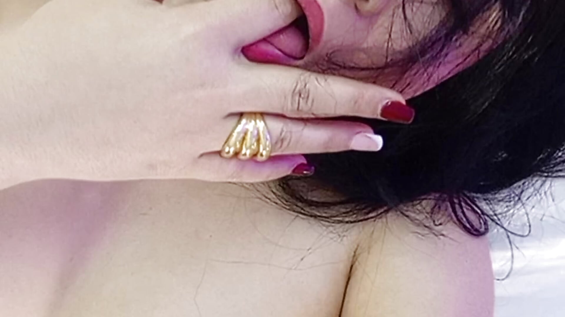 Sexy - video by SofiaValentino1 cam model