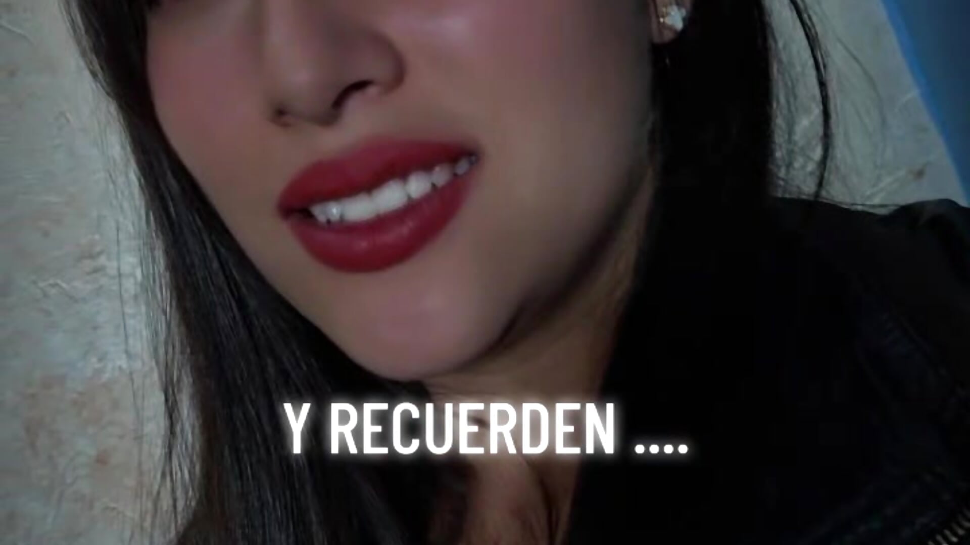 1000133069.mp4 – video modela na kameri channel004