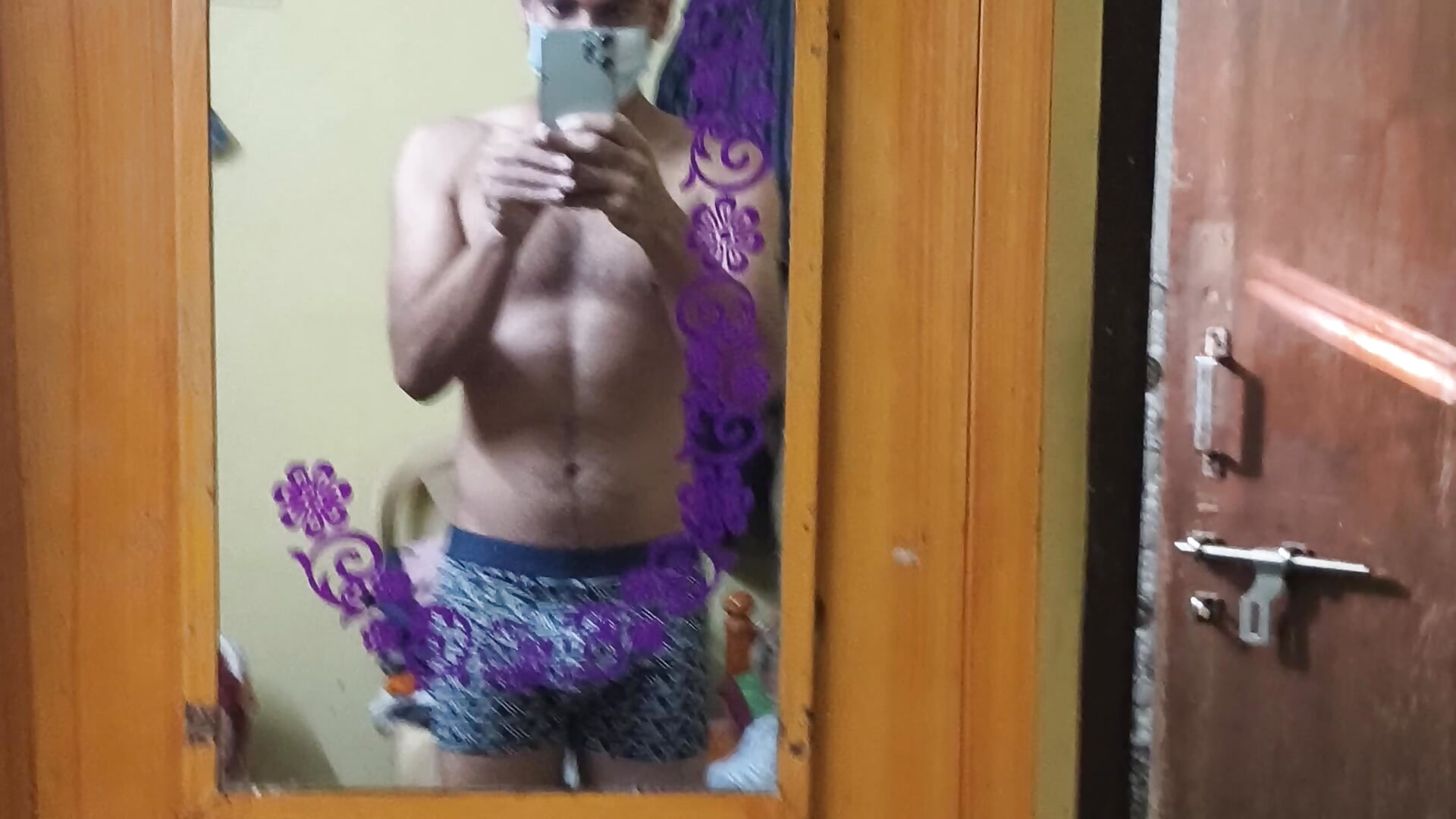 1000010334– freakingcock27 kameramodell videója