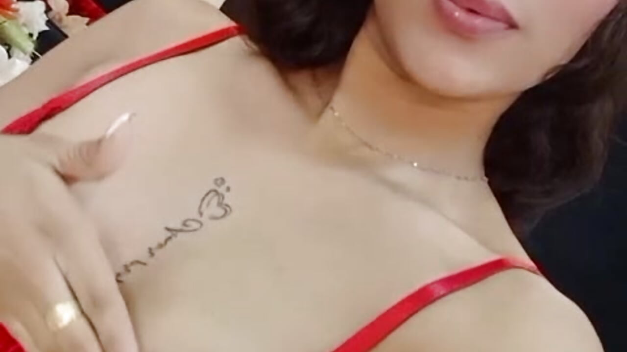 Look at me💖🖤✨ - βίντεο μοντέλου ursafrost