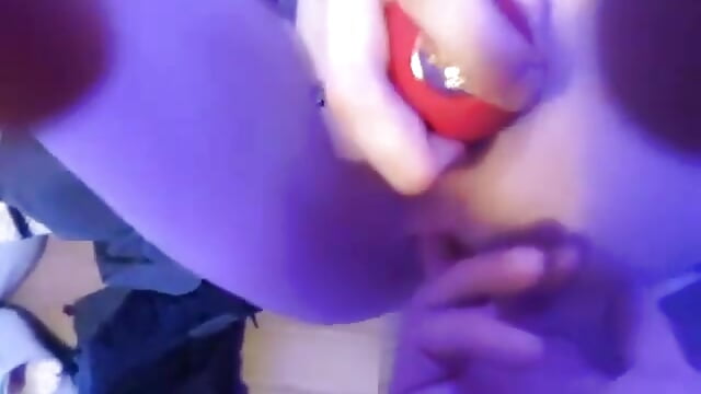 💦🍑 - video by LaurenRae_x