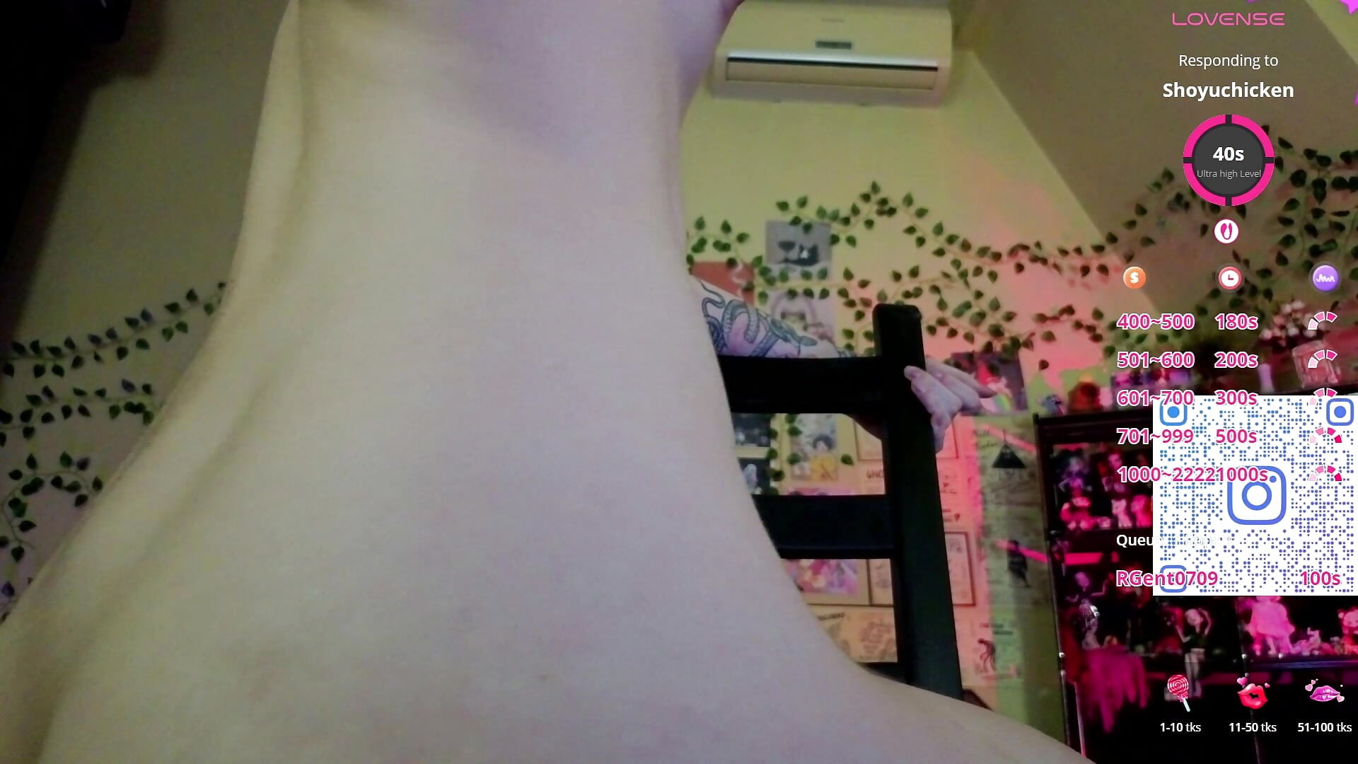 Anal plug in the ass😍🍓