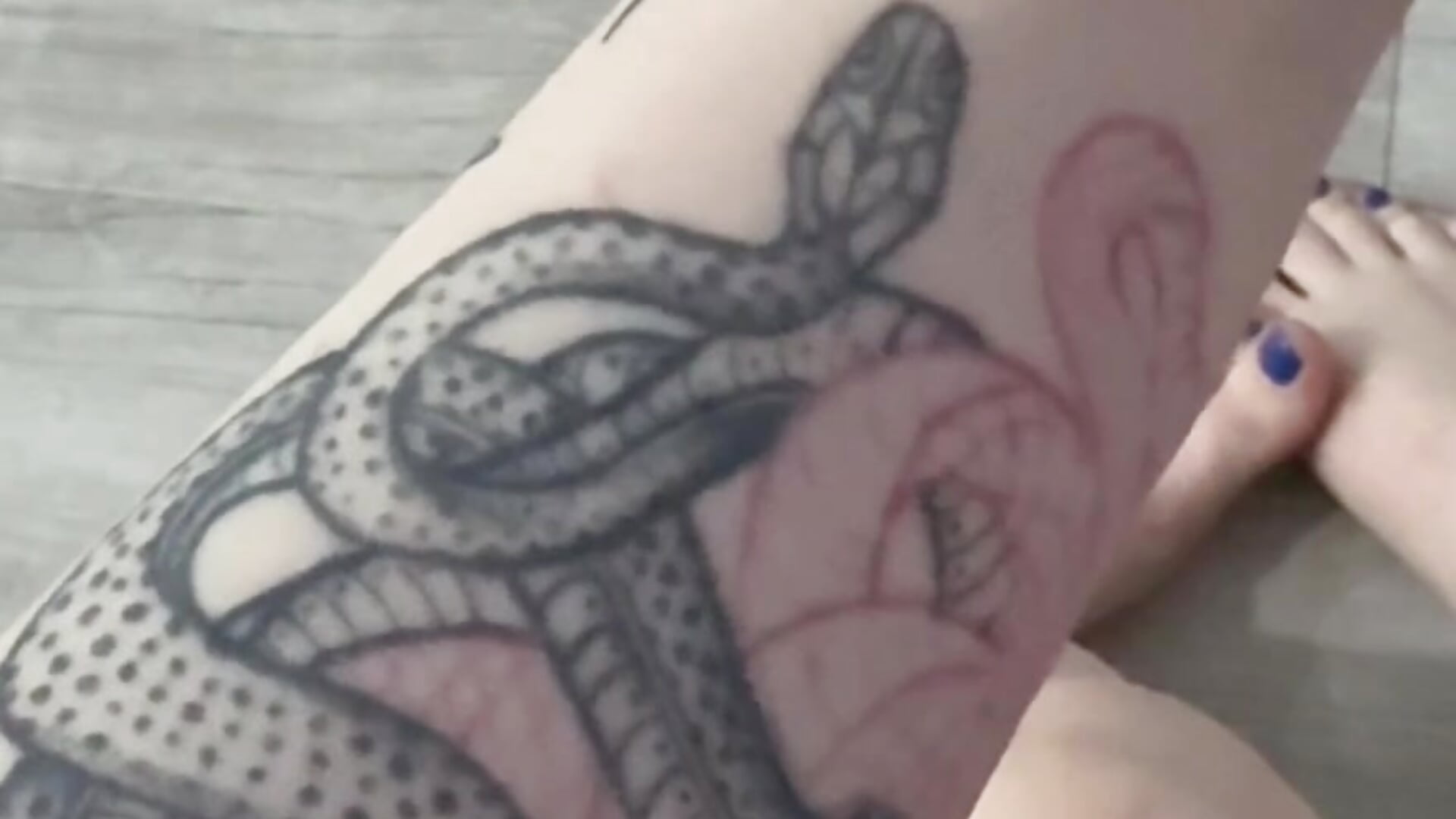 My tattoos <3 - vídeo de MeviCoral modelo de câmara