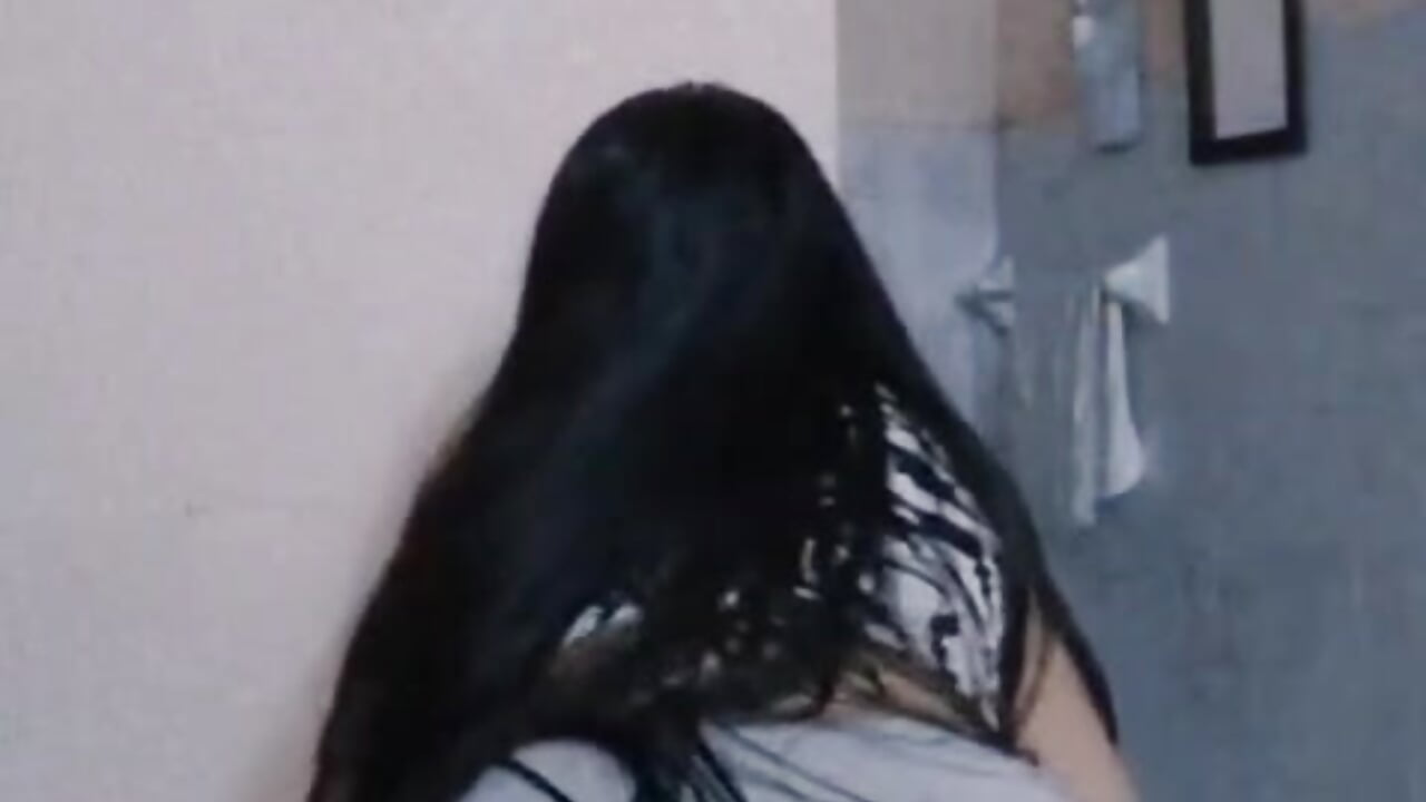 me – видео вебкам-модели Emma_hassani