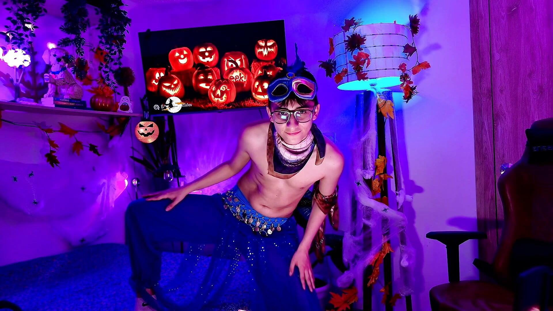 Happy Hallowen - video oleh Sr_evann