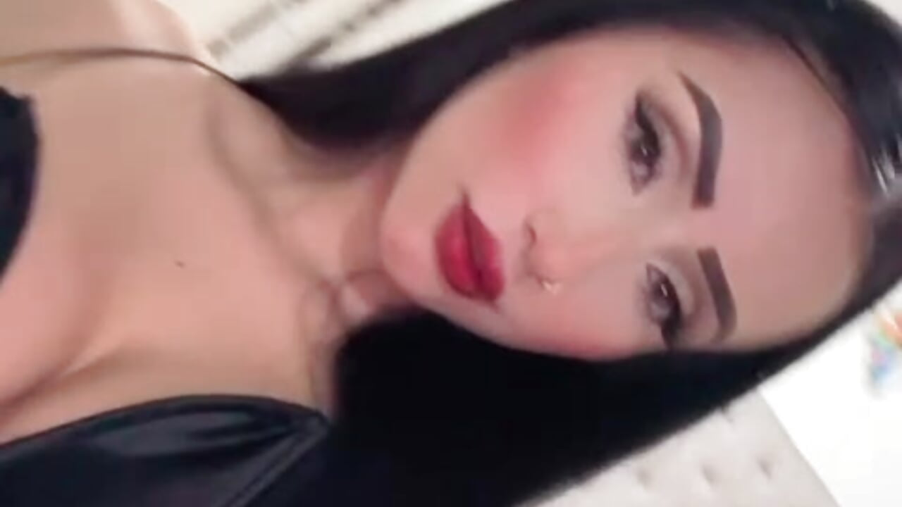 Your pretty girl💋😏－カメラキャストのProfanared_の動画