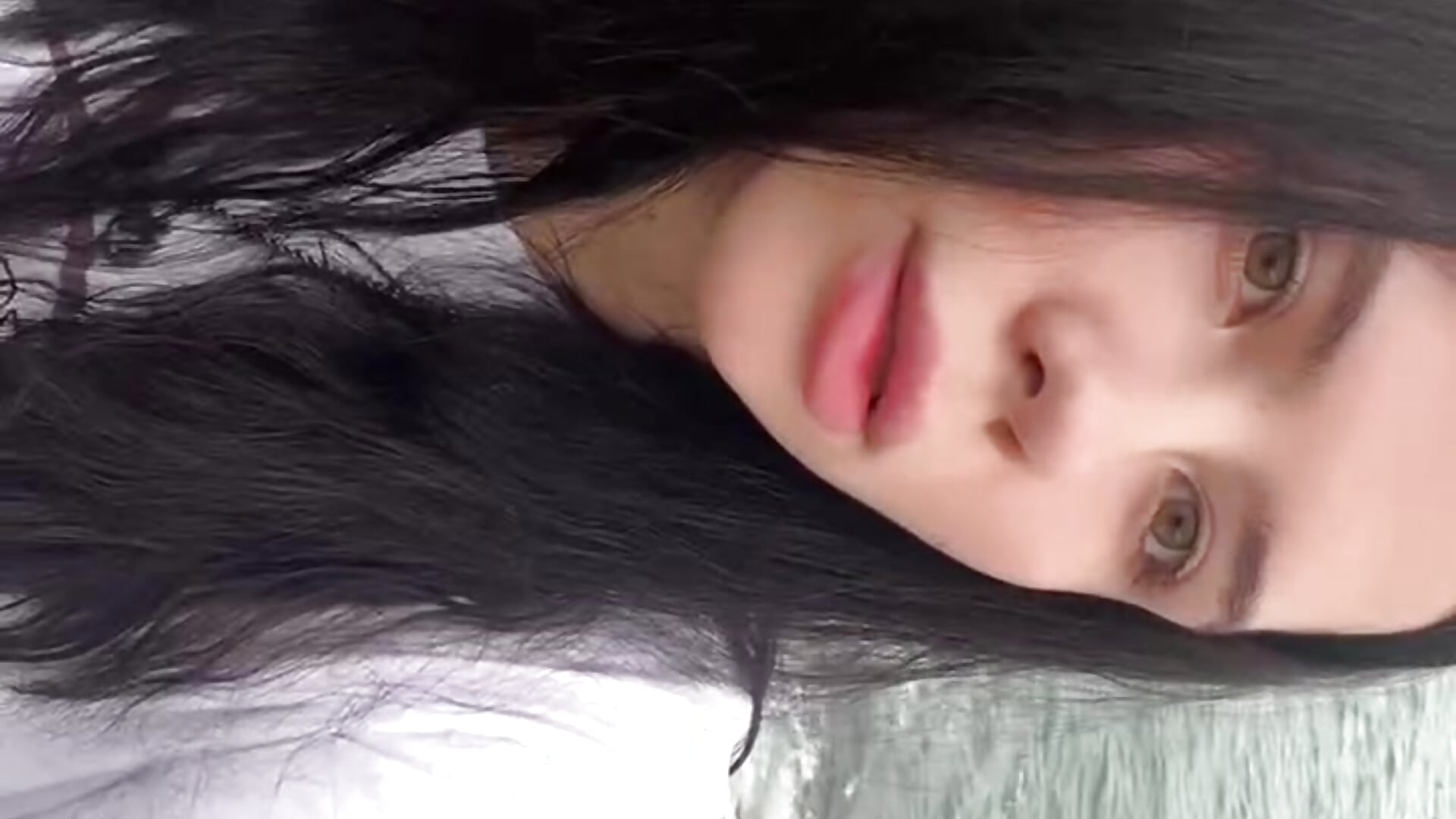 eyes like an ocean – video od webkamerové modelky MichaeleStockon