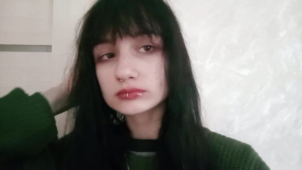 Welcome – video af kira_montelle cam-model