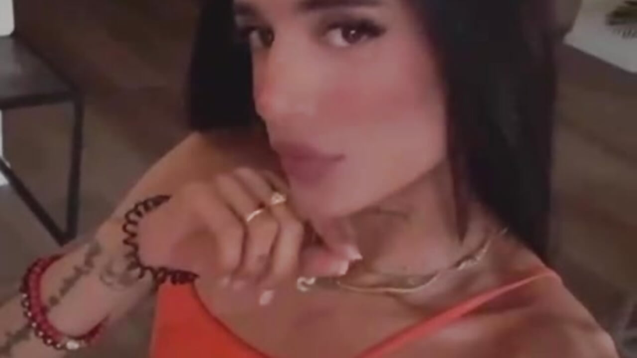 Face - video van Samyy_Saenz cam-model