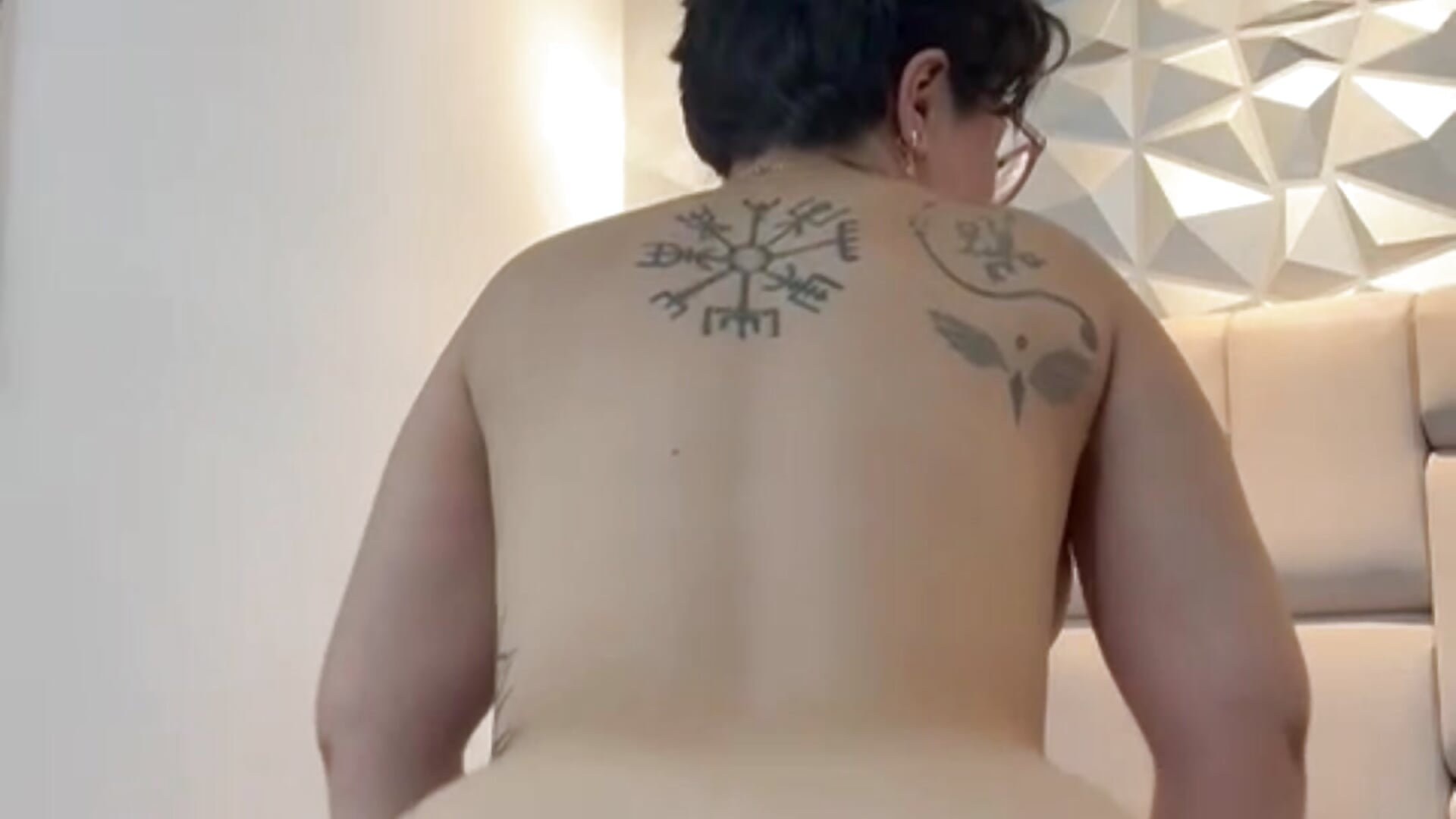 U Love PAWG?