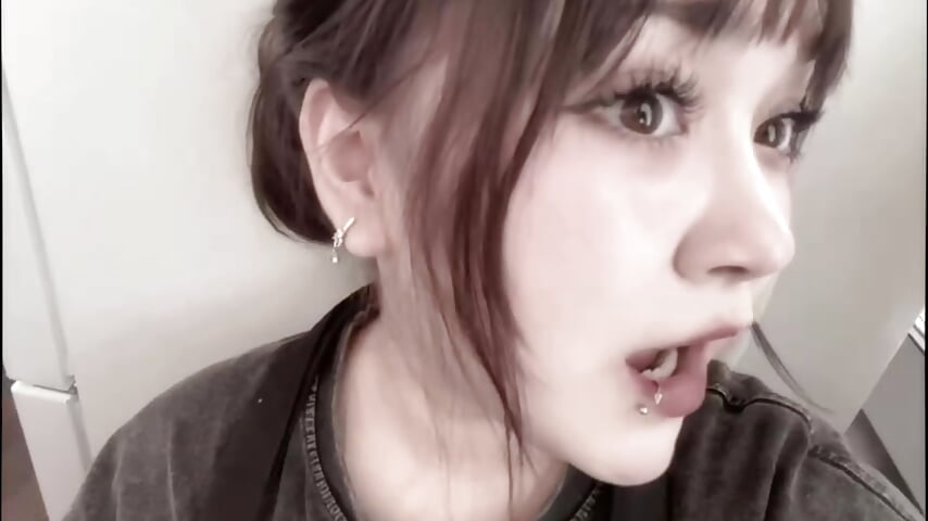 my first cute video – видео вебкам-модели AnnieDai