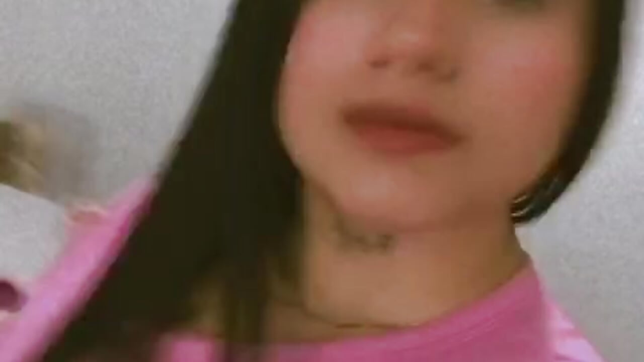 Hi, honey – video od webkamerové modelky ashelyy_tp