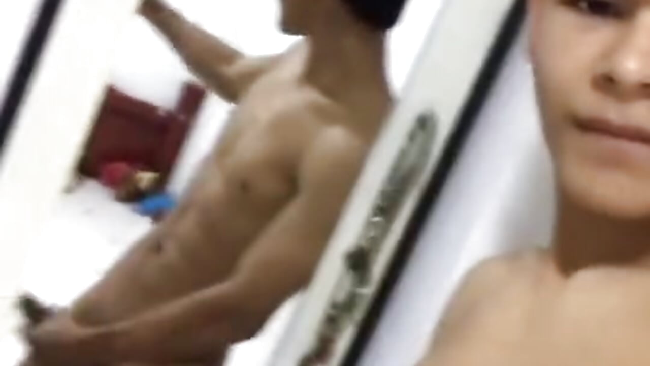 DylanRoyce_ kamerás modell  6244. kiemelt videója