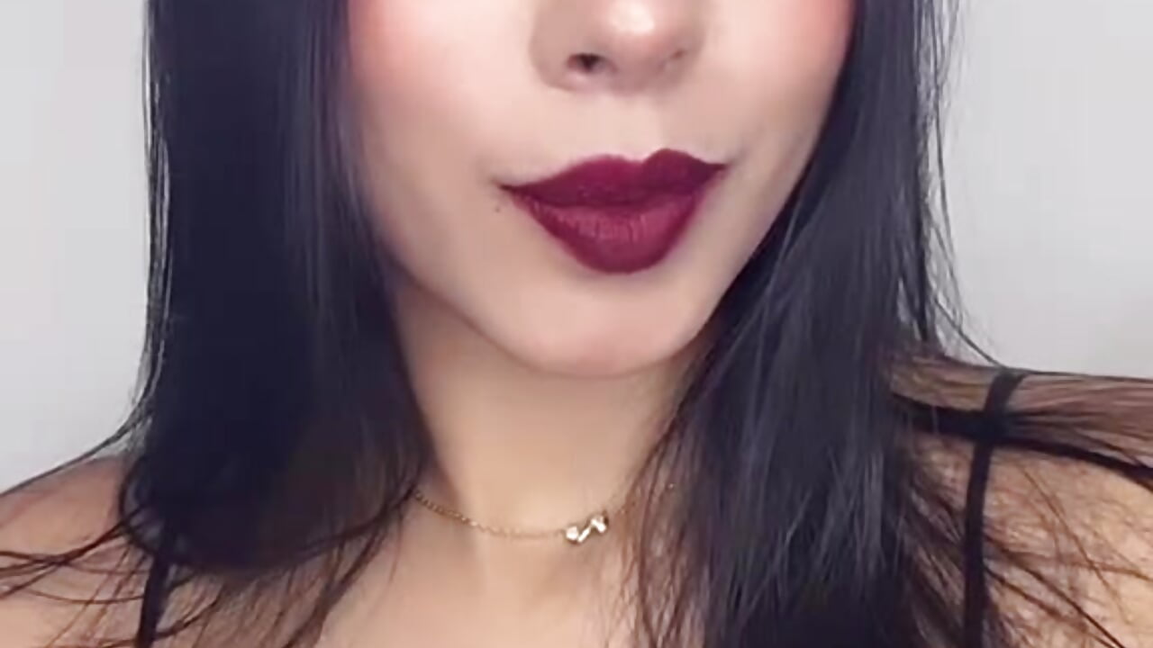 Where is my little wolf?  🎃🐺 - video od modelky/modela nina_joyce