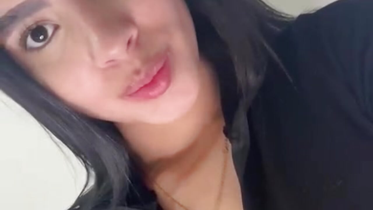 a kiss for you 😘 - 視頻由 nina_joyce 主播提供