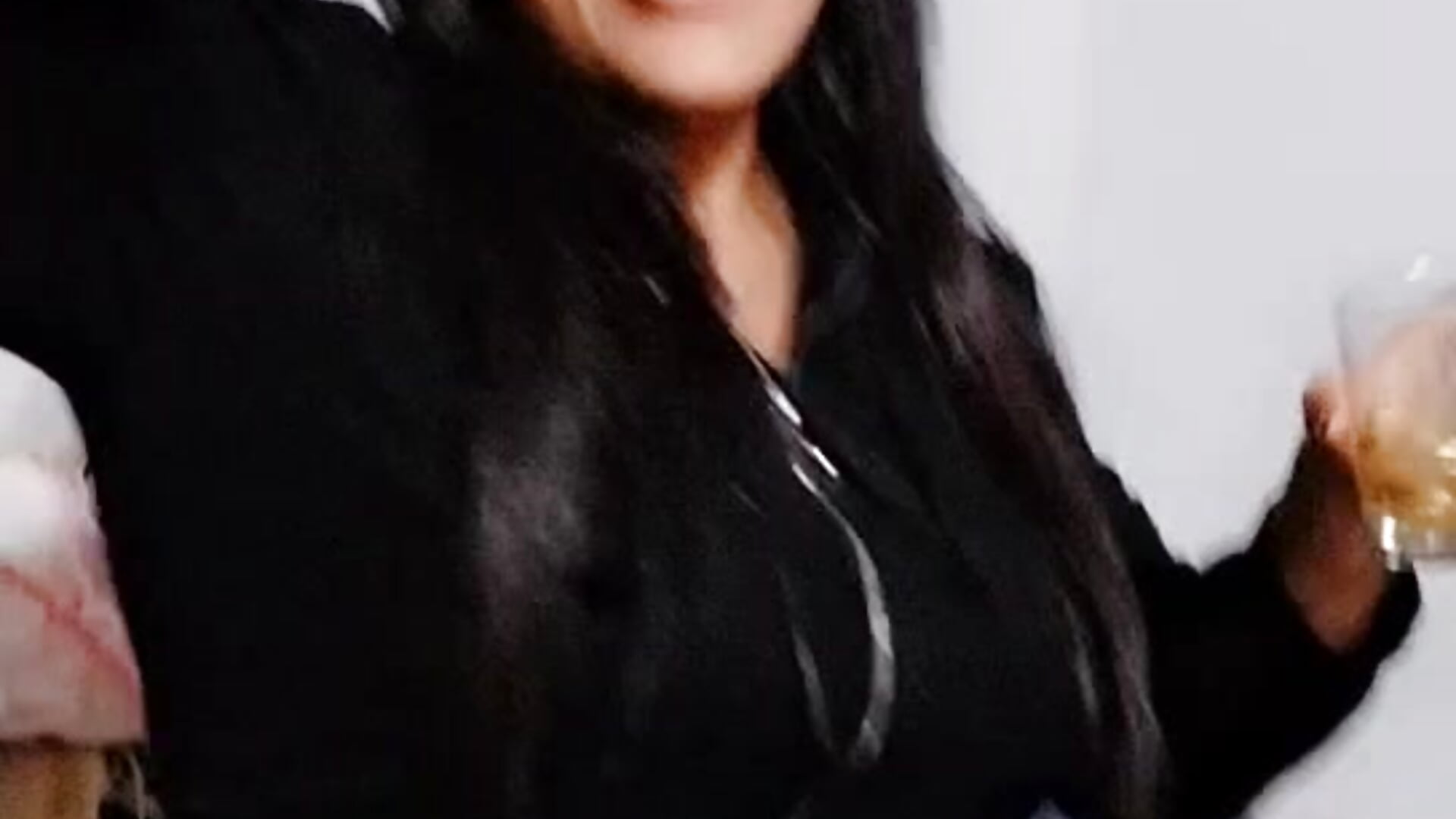 Mi momento 😉 - video của người mẫu cam Perla_bella