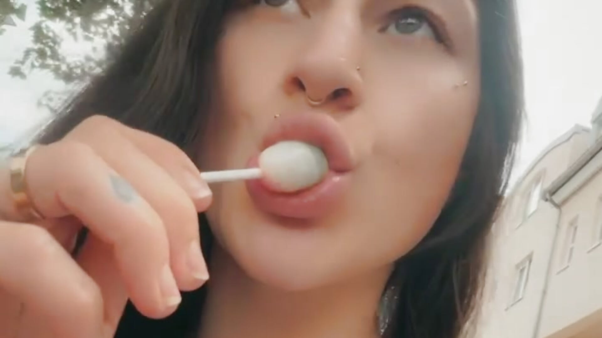 ED259A1F-85FB-4A81-9941-F515E6E132D6 - فيديو من nunezlucx موديل الكام