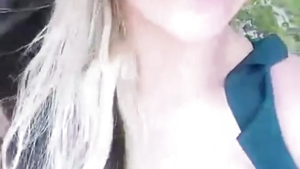 Sun,beach and sand💖 - video by julieta_zc cam model