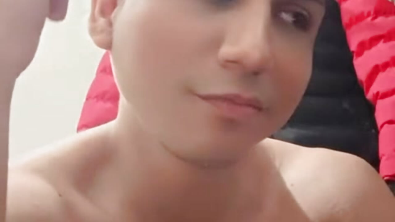 Dime que me amas - Vídeo de lyomtg, modelo de vídeos